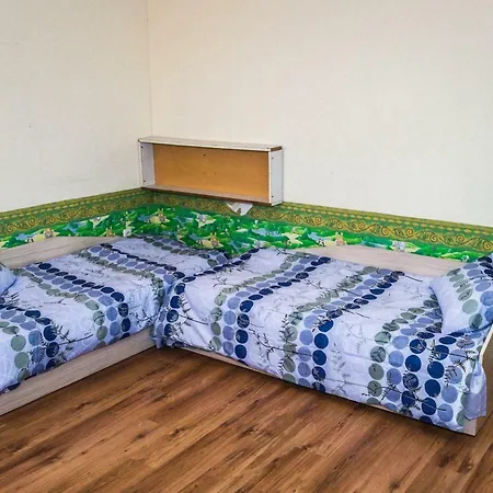 Македония *